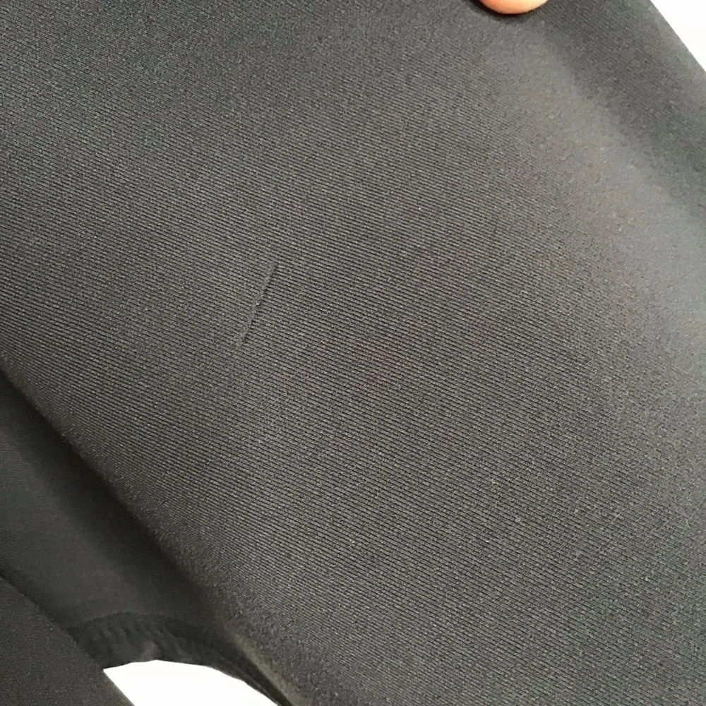 Lululemon Black Nylon Blend Crewneck Shirt Size 8.